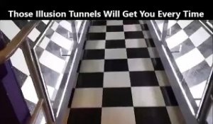 Impossible de rester debout dans ce tunnel à cause d'une simple illusion d'optique