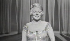 Peggy Lee - Nice 'N' Easy/Close Your Eyes (Medley/Live On The Ed Sullivan Show, December 9, 1962)