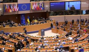 Les eurodéputés disent oui à l’adhésion de Kiev à l’Union européenne