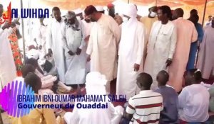 Tchad : le gouverneur du Ouaddaï Ibrahim Ibni Oumar rend visite à des blessés à l'hôpital