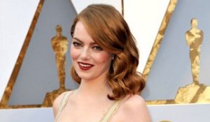 Public Buzz : Un lycéen rejoue une scène de La La Land pour inviter Emma Stone à son bal de promo