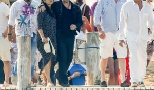 Exclu Vidéo : Bono de U2 s'offre une petite virée en amoureux au club 55 de Saint-Tropez !