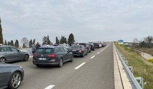 Les taxis partis de Port de Bouc arrêtés àsur la voie rapide avant Clésud