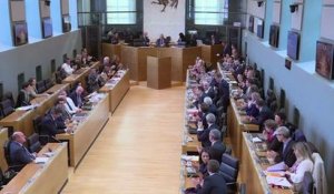 Wallonie: Magnette applaudi après l'accord sur le Ceta