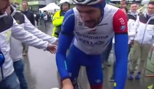 Tour des Alpes 2022 - Thibaut Pinot, 1007 jours après sa dernière victoire, remporte la 5e et dernière étape du Tour des Alpes