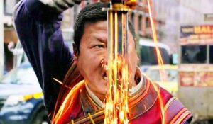 DOCTOR STRANGE 2 "Wong Affronte des Monstres" Nouveau TV Spot International