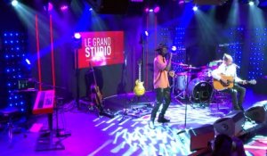 Céphaz interprète "Toi tu pars" dans "Le Grand Studio RTL"