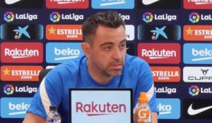 Barcelone - Selon Xavi, l'avenir de Frenkie De Jong dépend des finances du club
