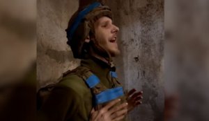 Ukraine : un combattant d'Azovstal chante, sous les bombardements, la chanson victorieuse à l’Eurovision