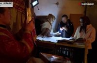 Guerre en Ukraine : à Lyssytchansk, les fidèles continuent de prier sous les églises bombardées