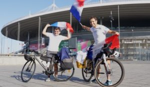 Ces deux fans de foot partis au Qatar à vélo pour supporters les Bleus à la Coupe du monde