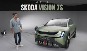 A bord du Skoda Vision 7S