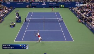 Un passing et un ace, Cilic est loin d'avoir abdiqué face à Alcaraz : la fin du 2e set en vidéo