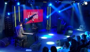 Tamino interprète "You don't own me" dans "Le Grand Studio RTL"