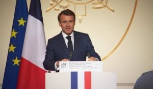 Emmanuel Macron reçoit les acteurs de la sécurité civile sur la lutte contre les incendies