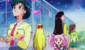 Sailor Moon : Les Fleurs maléfiques Bande-annonce (EN)