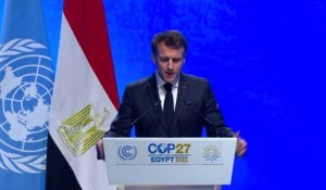 Emmanuel Macron, à la Cop 27: "Le climat ne saurait être la variable d'ajustement de la guerre lancée par la Russie sur le sol ukrainien"