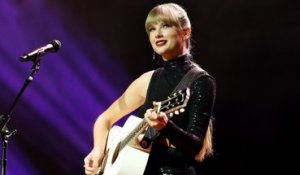 Taylor Swift révèle sa réaction après avoir été nommée aux Grammy dans la catégorie “Chanson de l’année”
