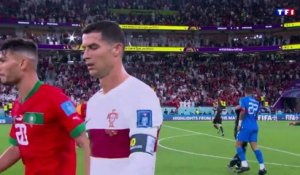 Le plan séquence de Cristiano Ronaldo rentrant en larmes au vestiaire