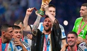Coupe du monde : rentré en Argentine, Lionel Messi vire sa belle Antonella du lit pour dormir avec…