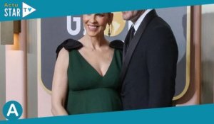Hilary Swank enceinte à 48 ans : son ventre très rond, elle fait sensation aux Golden Globes avec so