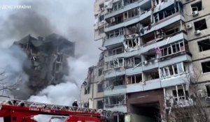 Au moins 21 morts et 73 blessés dans un immeuble résidentiel bombardé à Dnipro en Ukraine