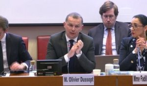 Olivier Dussopt défend en direct la réforme des retraites devant la commission des affaires sociales de l'Assemblée nationale