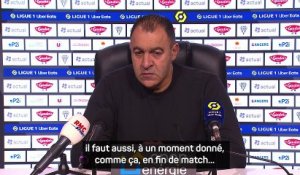 21e j. - Bouhazama : "On a déjà un pied en Ligue 2"