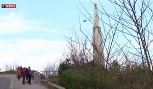 Pyrénées-Atlantiques : le changement climatique menace une statue de la Vierge Marie