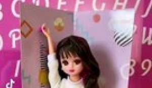 Avec ses grands yeux et son sourire pudique, Licca-chan est connue comme la Barbie japonaise et touche toutes les générations au Japon - Elle devient une vraie star sur les réseaux sociaux