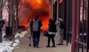 Etats-Unis: Les images impressionnantes d’un incendie et d’une explosion dans le centre-ville de Buffalo - Un pompier est décédé - VIDEO