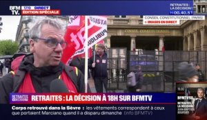"On ne croit pas au Conseil constitutionnel (...) on croit à la lutte et à la grève": des manifestants se rassemblent sur la place de l'Hôtel de Ville de Paris