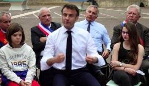 Emmanuel Macron sur les retraites: "C'est un choix de la Nation que j'assume totalement"