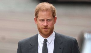 Le prince Harry évoque un « accord secret » entre le prince William et un tabloïd