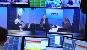 Des participants d’émissions attaquent TF1 et M6 pour travail dissimulé, Bruno Le Maire met la pression sur les influenceurs et un célèbre chanteur devient le héros d’une fiction sur TF1