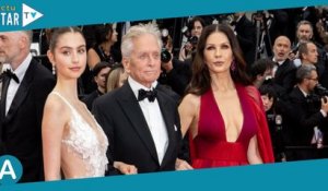 Michael Douglas honoré à Cannes : ultra-sexy, sa femme Catherine Zeta-Jones affiche un immense décol