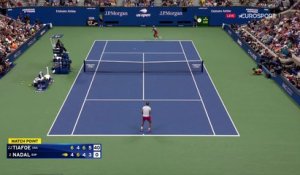 Sensationnel Tiafoe : la balle de match en vidéo