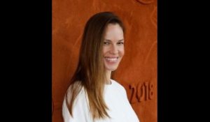 Hilary Swank a accueilli à 48 ans des jumeaux très attendus - Considérée comme "trop vieille" par