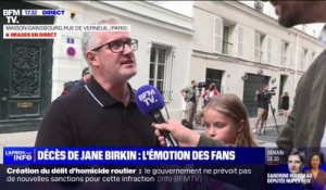 En vacances à Paris, des touristes viennent se recueillir à la Maison Gainsbourg, pour rendre hommage à Jane Birkin
