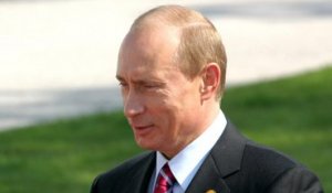 Vladimir Poutine menace d’avoir recours aux armes à sous-munitions !