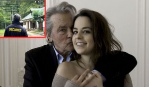 Alain Delon : sa fille Anouchka dévoile à son tour l'impressionnant dispositif de sécurité ..