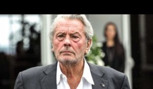 Alain Delon a retrouvé l’amour : Le comédien évoque sa nouvelle compagne