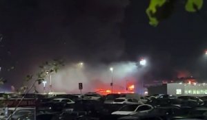 Vidéo d'incendie à l'aéroport de Luton à Londres 2