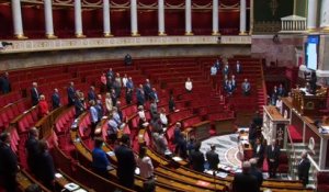 Attaque au couteau à Arras : minute de silence à l'Assemblée nationale