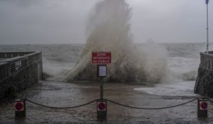 EN DIRECT - La tempête Ciaran en cours dans la Manche
