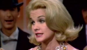 Carroll Baker - Gentlemen Prefer Blondes/Diamonds Are A Girl's Best Friend/Gentlemen Prefer Blondes (Reprise) (Medley/Live On The Ed Sullivan Show, October 16, 1966)