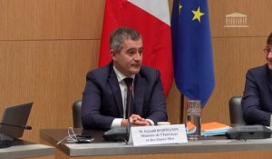 Audition de Gérald Darmanin à l'Assemblée nationale sur la loi immigration: le gouvernement propose d'interdire la création d'une auto-entreprise aux personnes dont la régularité du séjour n'a pas été vérifiée