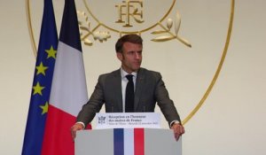 Mort de Thomas: Emmanuel Macron évoque un "terrible assassinat" et une "agression" qui nous ont "tous marqués"