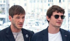 Un bouleversement inattendu pour sa famille" : Niels Schneider se livre sur le rôle initialement prévu pour Gaspard Ulliel, qu'il a finalement repris.