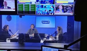 Ukraine, IVG, fin de vie… Ces peaux de banane d'Emmanuel Macron pour faire déraper le RN aux élections européennes